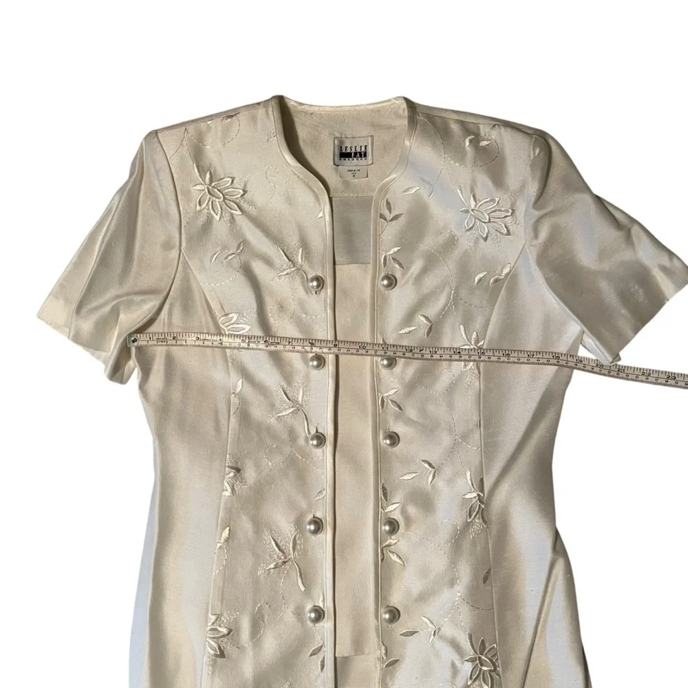 LESLIE FAY VINTAGE SKIRT SET WHITE TEA COLOR SIZE 6 PETITE